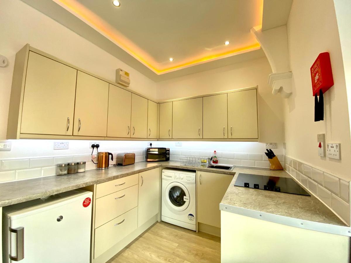 Princess Theatre Beach View Apartments By Blackpool Service Apartments Ngoại thất bức ảnh
